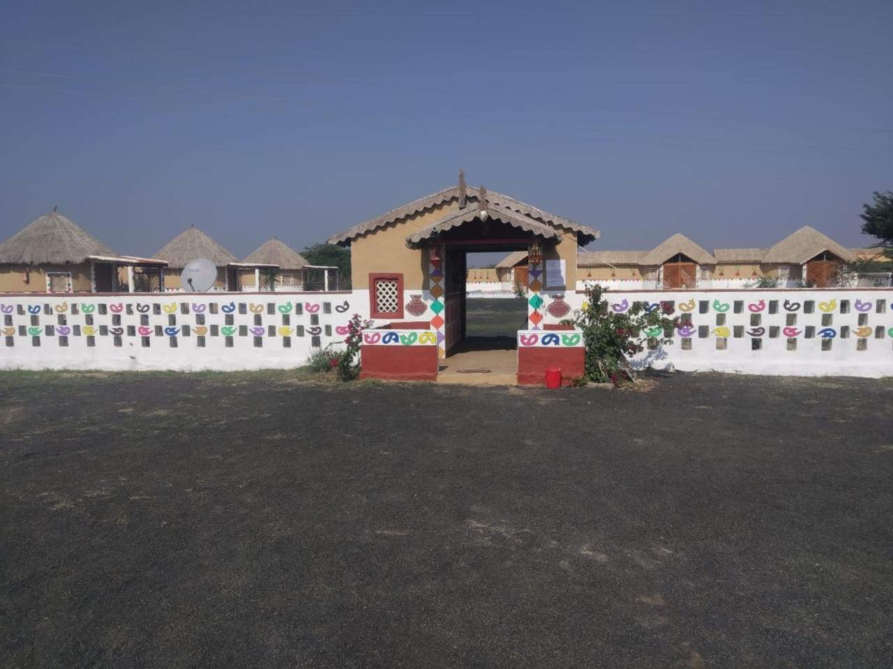 Banni Village Resort - Rann Of Kutch Bherandiāla Exteriér fotografie
